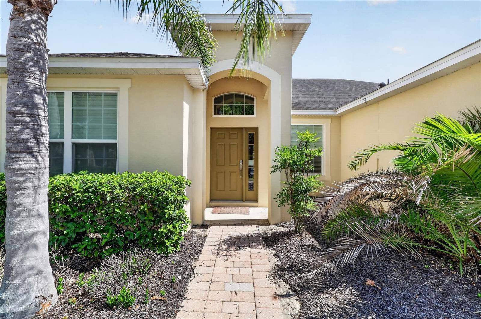 277 YELLOW SNAPDRAGON DRIVE, Davenport, FL 33837 Welcome home
