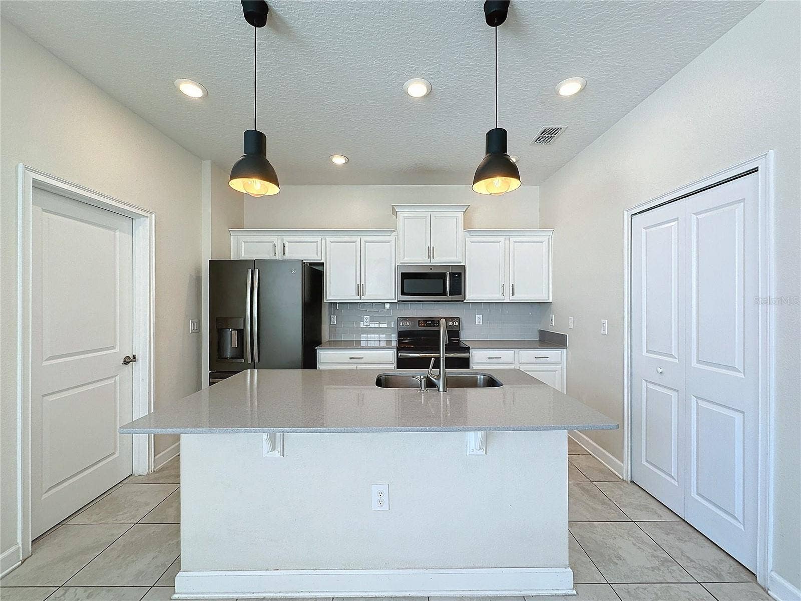 11043 SUSPENSE DR, Winter Garden, FL 34787