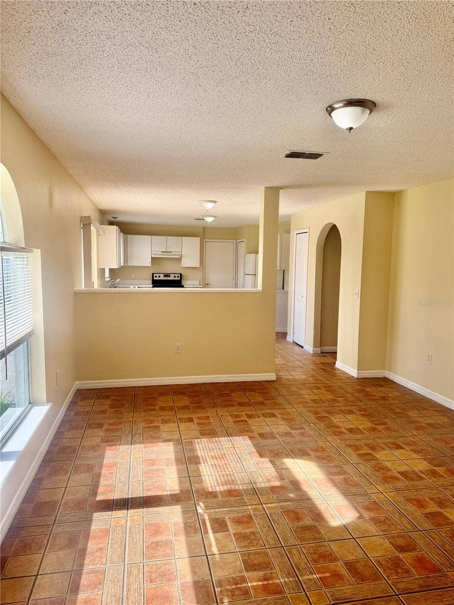 1131 CHICHESTER COURT, Kissimmee, FL 34758 1131 CHICHESTER COURT, Kissimmee, FL 34758