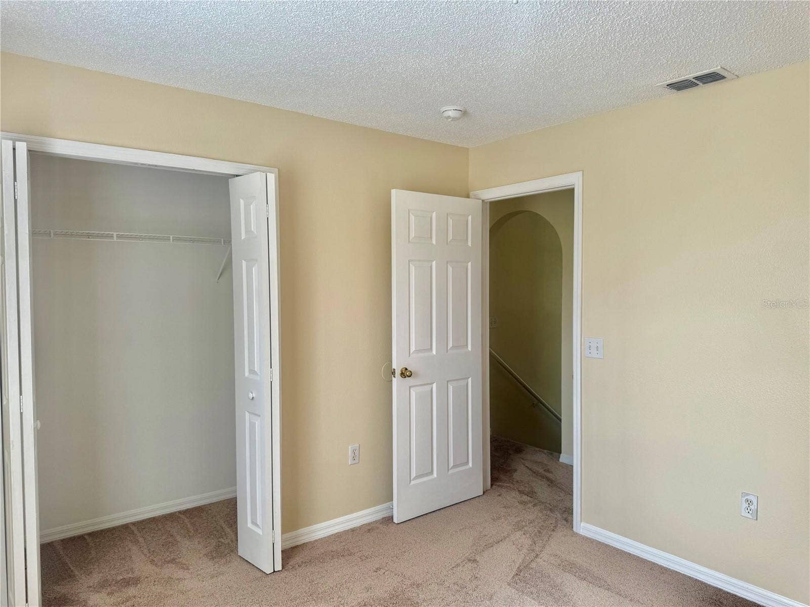 1131 CHICHESTER COURT, Kissimmee, FL 34758 1131 CHICHESTER COURT, Kissimmee, FL 34758