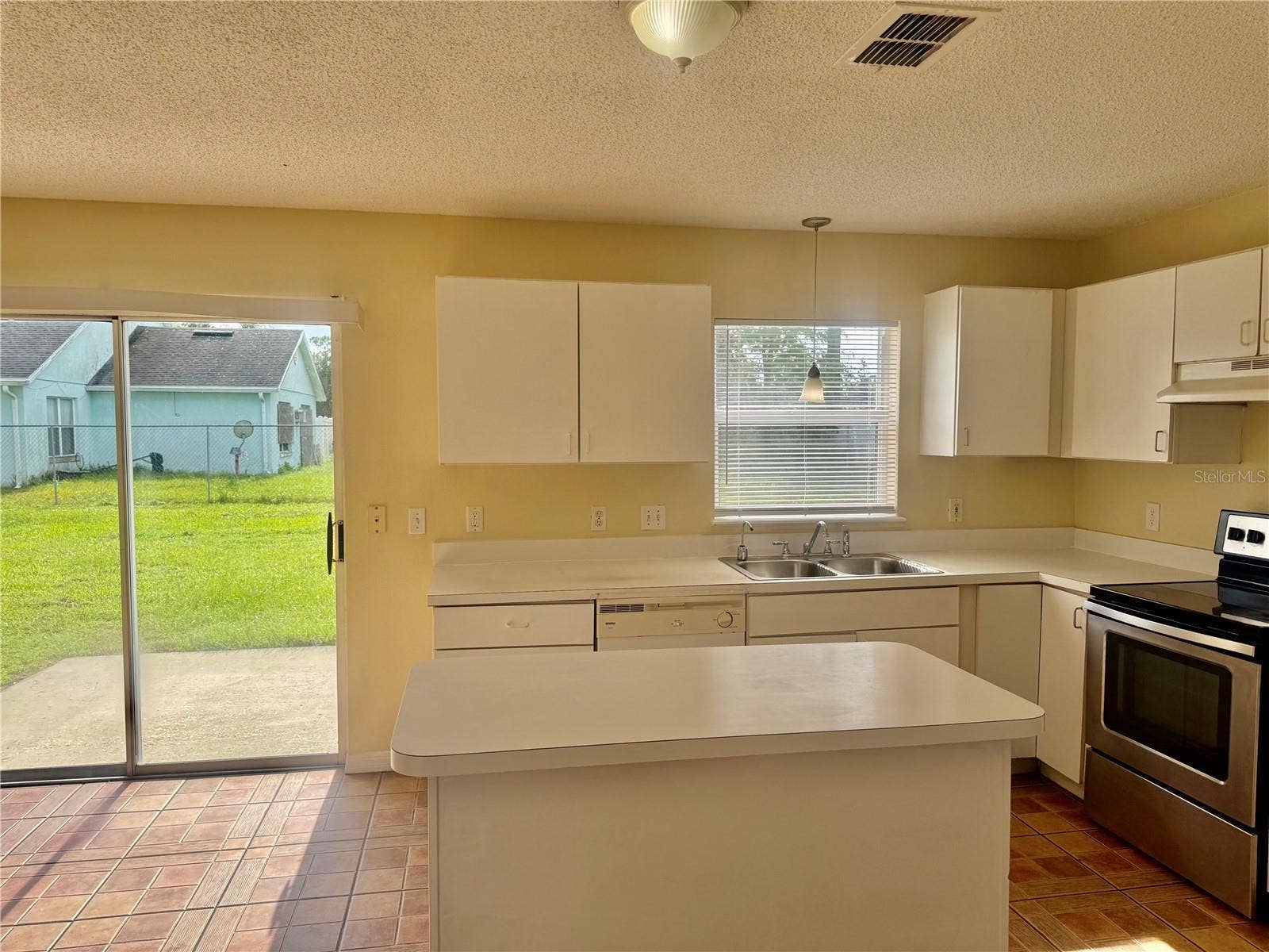 1131 CHICHESTER COURT, Kissimmee, FL 34758 1131 CHICHESTER COURT, Kissimmee, FL 34758
