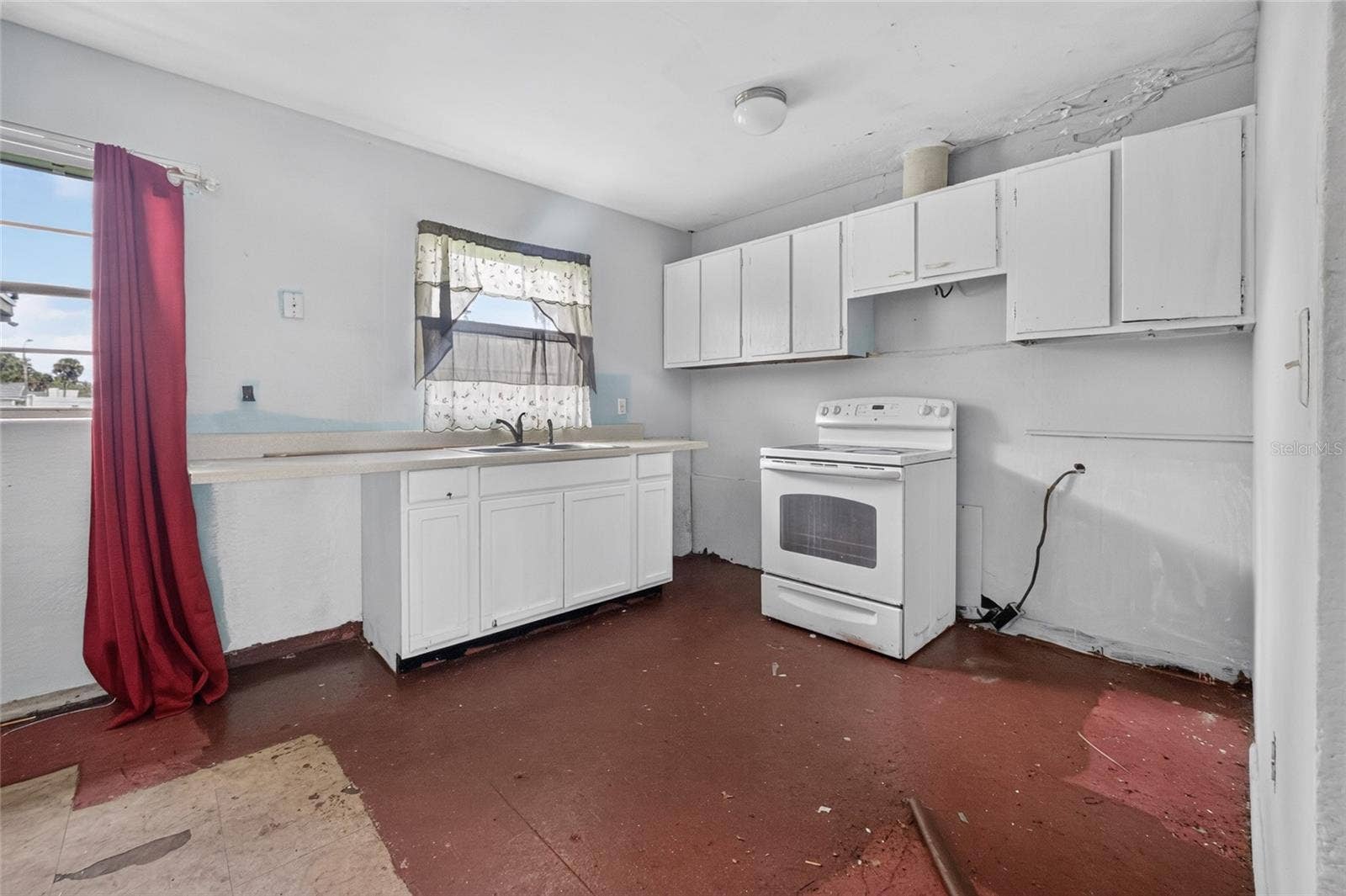 1210 W 15TH STREET, Sanford, FL 32771