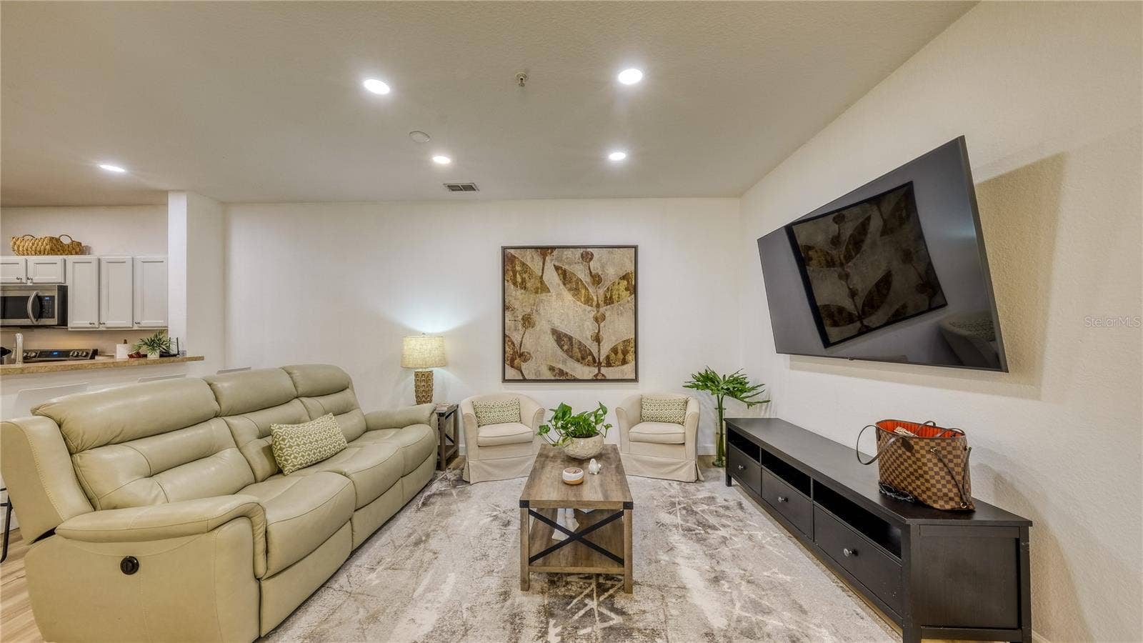 3174 FELTRIM PL, #103, Kissimmee, FL 34747
