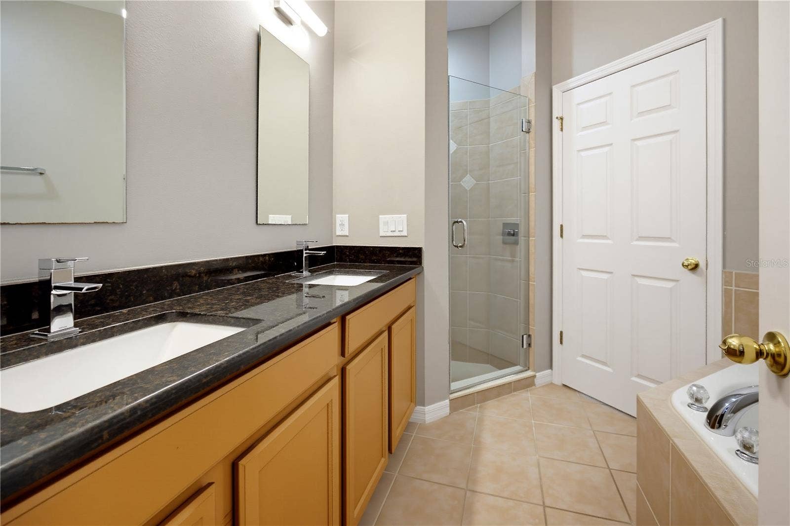 491 HARBOR WINDS COURT, Winter Springs, FL 32708 Primary Bathroom - 1st floor