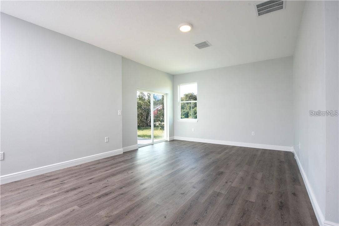 2433 AVENUE F NW, Winter Haven, FL 33880