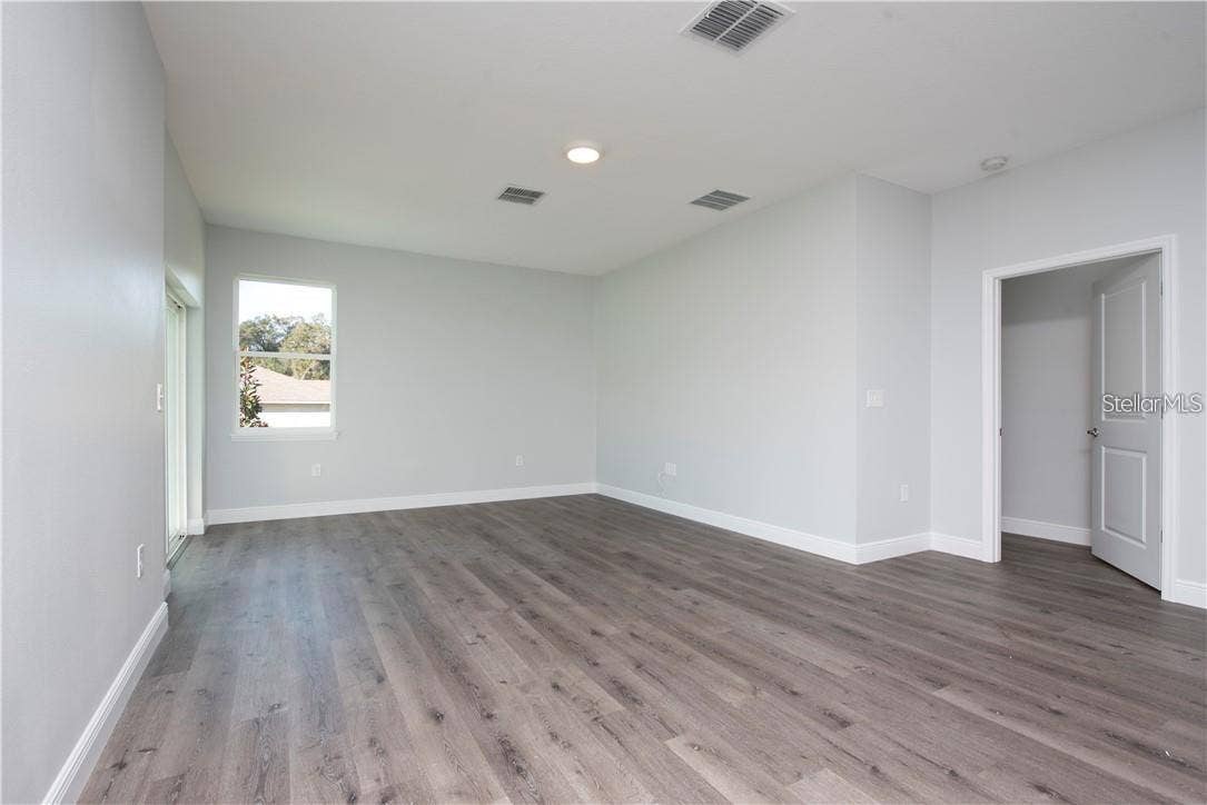 2433 AVENUE F NW, Winter Haven, FL 33880