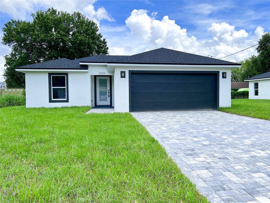 Property photo for 2433 AVENUE F NW, Winter Haven, FL