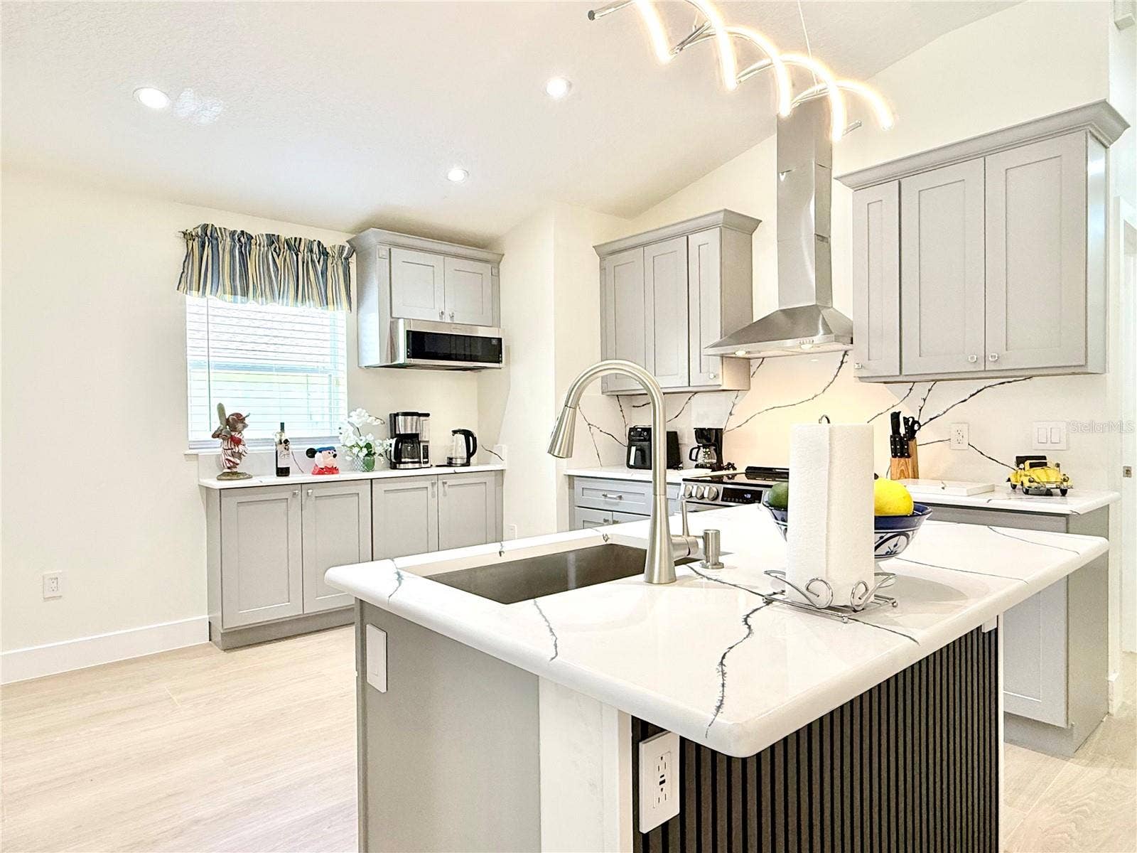403 SANDY RIDGE DRIVE, Davenport, FL 33896 403 SANDY RIDGE DRIVE, Davenport, FL 33896