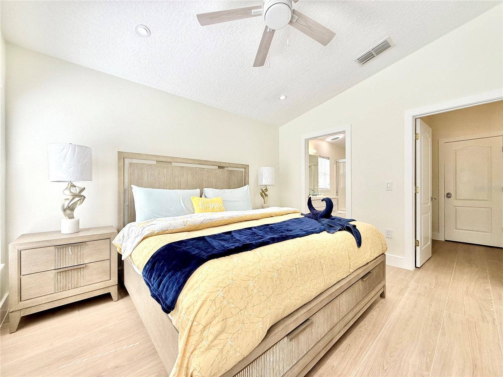403 SANDY RIDGE DRIVE, Davenport, FL 33896 403 SANDY RIDGE DRIVE, Davenport, FL 33896
