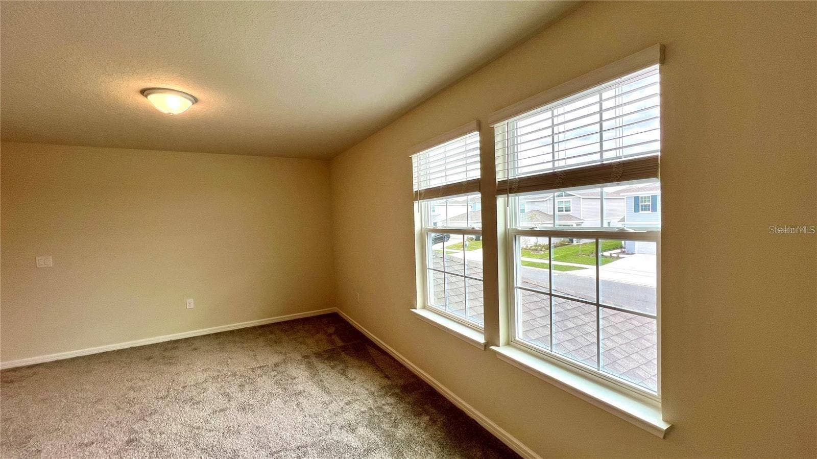 1666 DELIGHTFUL DRIVE, Davenport, FL 33896 1666 DELIGHTFUL DRIVE, Davenport, FL 33896