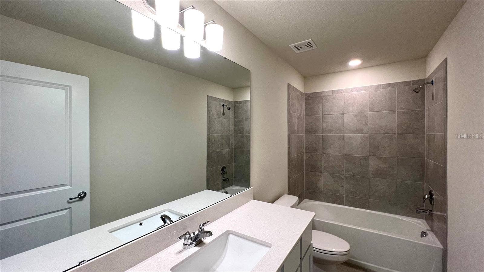1666 DELIGHTFUL DRIVE, Davenport, FL 33896 1666 DELIGHTFUL DRIVE, Davenport, FL 33896