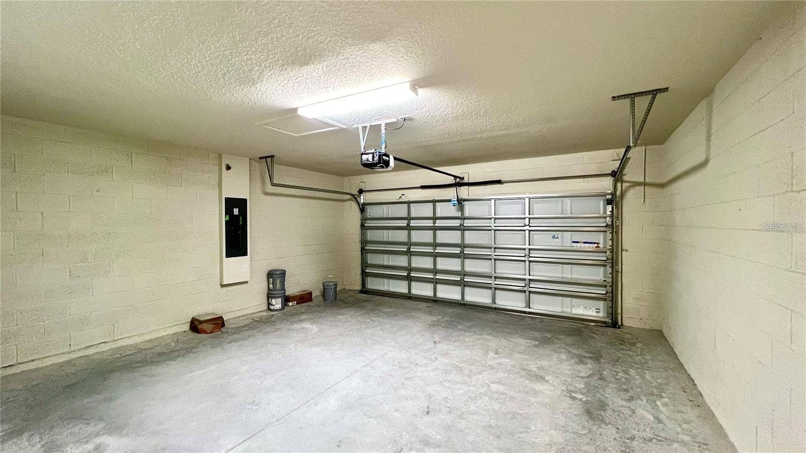 1666 DELIGHTFUL DRIVE, Davenport, FL 33896 1666 DELIGHTFUL DRIVE, Davenport, FL 33896