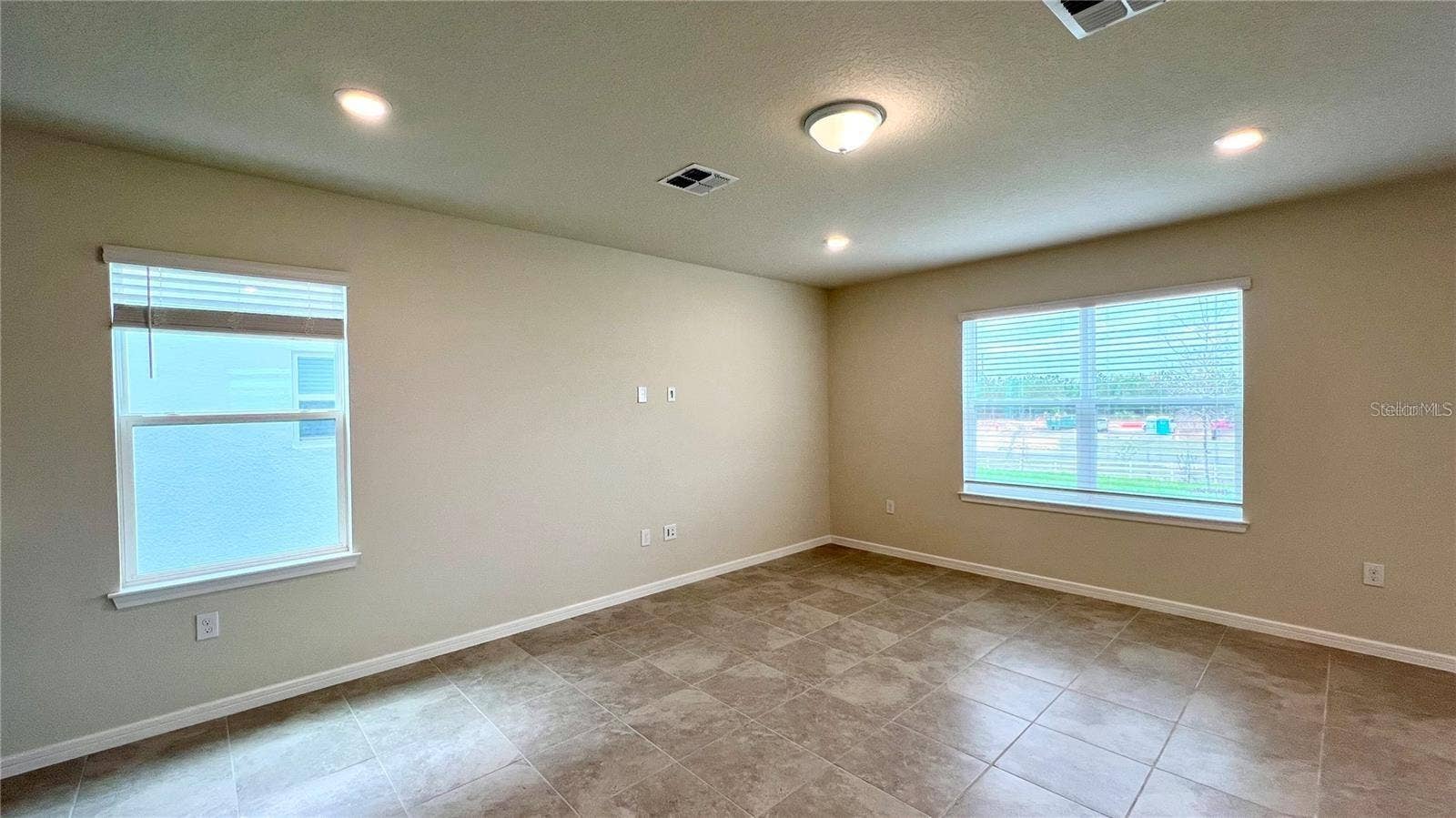 1666 DELIGHTFUL DRIVE, Davenport, FL 33896 1666 DELIGHTFUL DRIVE, Davenport, FL 33896