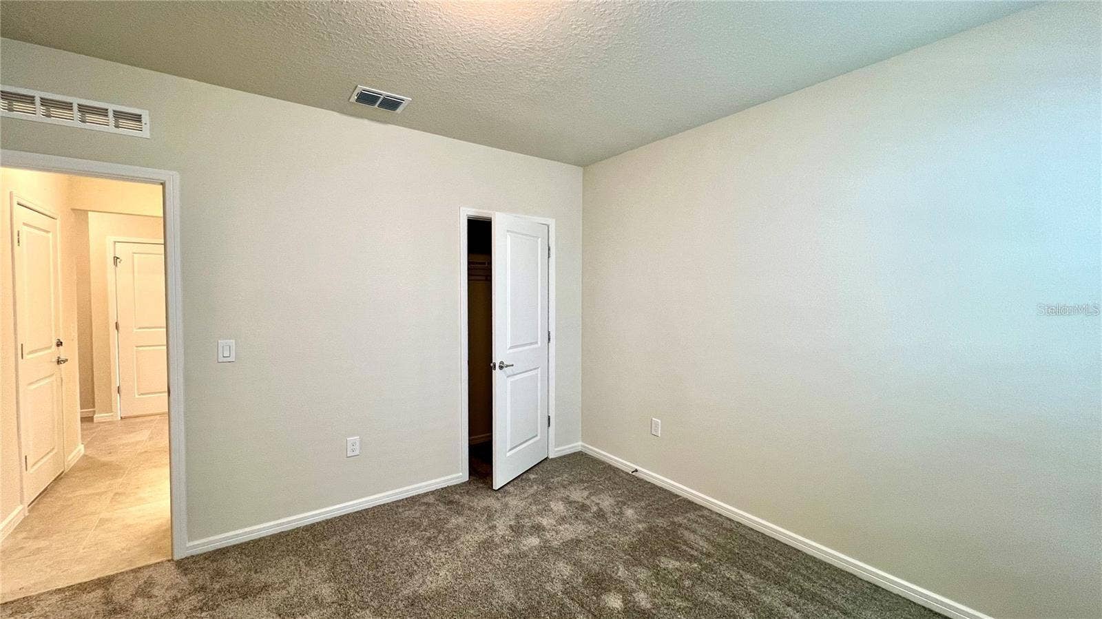 1666 DELIGHTFUL DRIVE, Davenport, FL 33896 1666 DELIGHTFUL DRIVE, Davenport, FL 33896