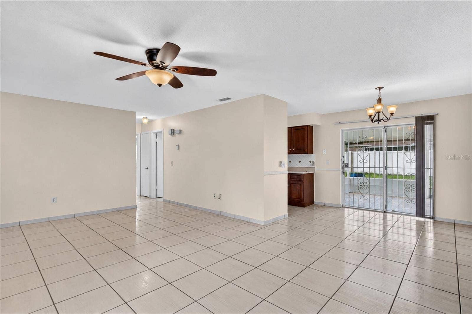 4712 STONY BROOK LANE, Orlando, FL 32808 4712 STONY BROOK LANE, Orlando, FL 32808