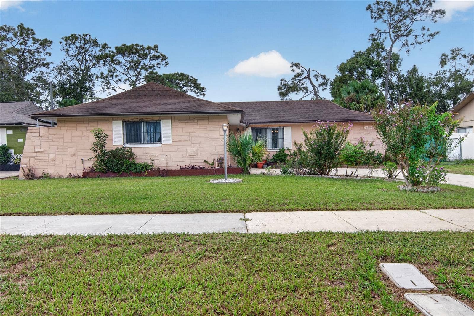 4712 STONY BROOK LANE, Orlando, FL 32808 Exterior