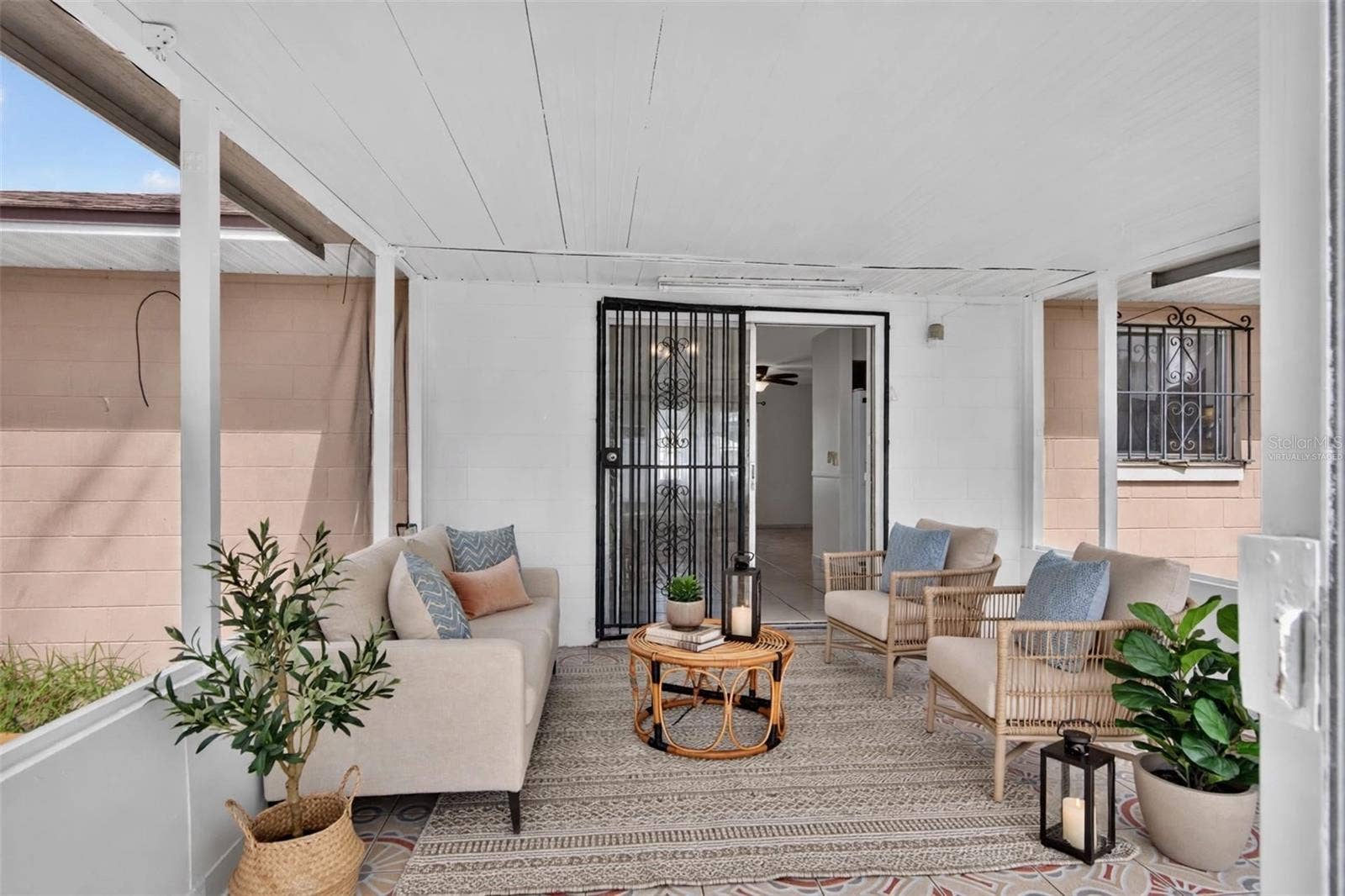 4712 STONY BROOK LANE, Orlando, FL 32808 Virtually staged Patio