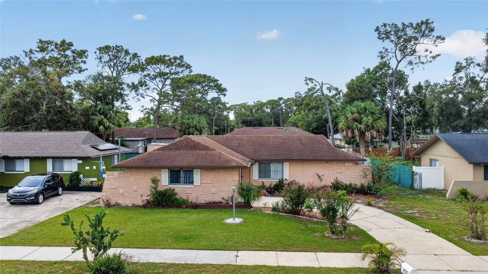 4712 STONY BROOK LANE, Orlando, FL 32808 Exterior
