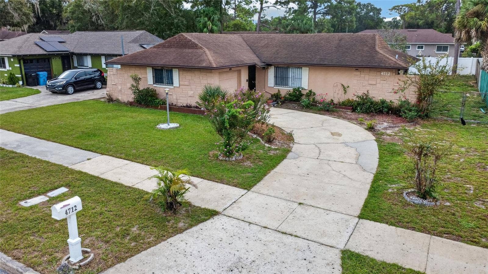 4712 STONY BROOK LANE, Orlando, FL 32808 Exterior