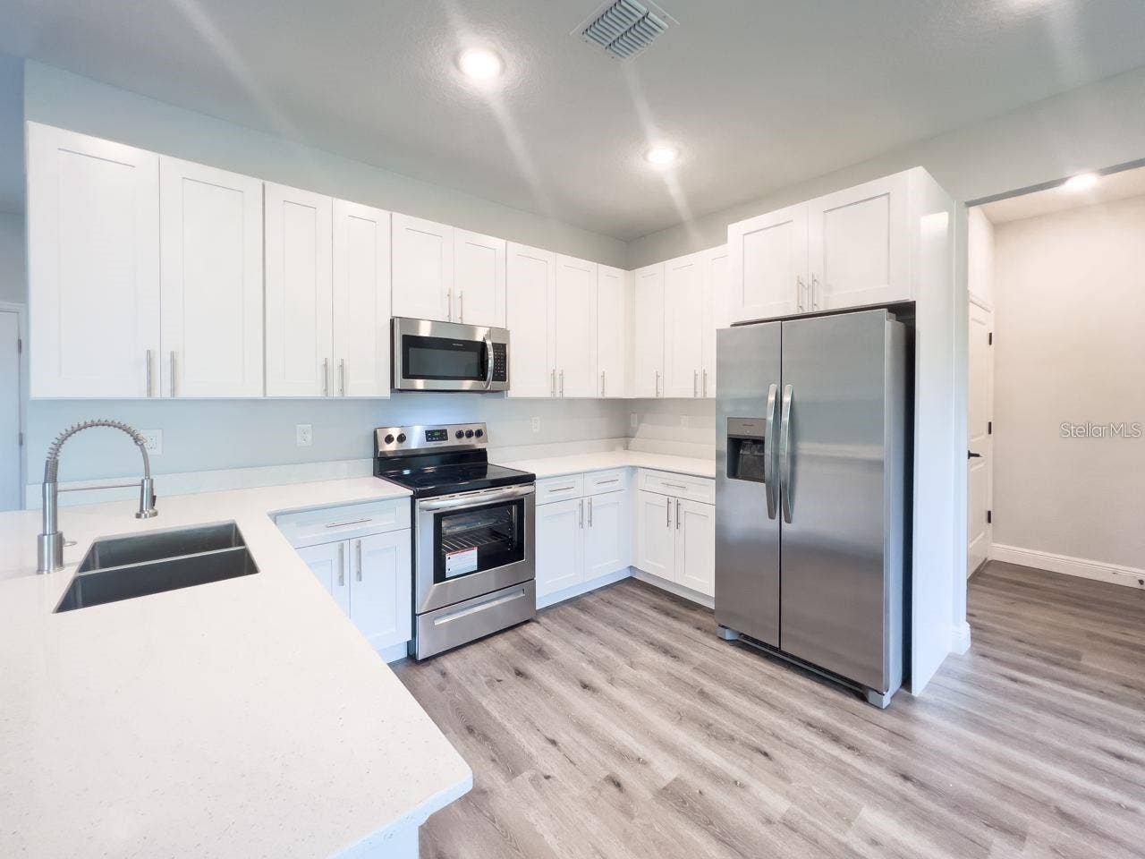 1580 EAST PARKWAY, Deland, FL 32724