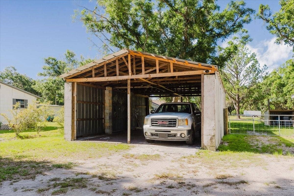 2531 HEBB ROAD, Auburndale, FL 33823 2531 HEBB ROAD, Auburndale, FL 33823