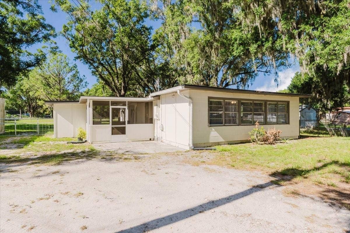 2531 HEBB ROAD, Auburndale, FL 33823 2531 HEBB ROAD, Auburndale, FL 33823