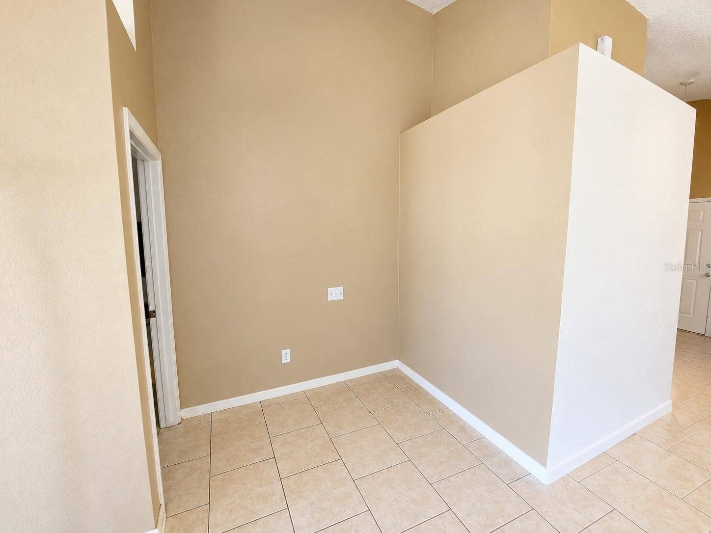 Kissimmee, FL 34758
