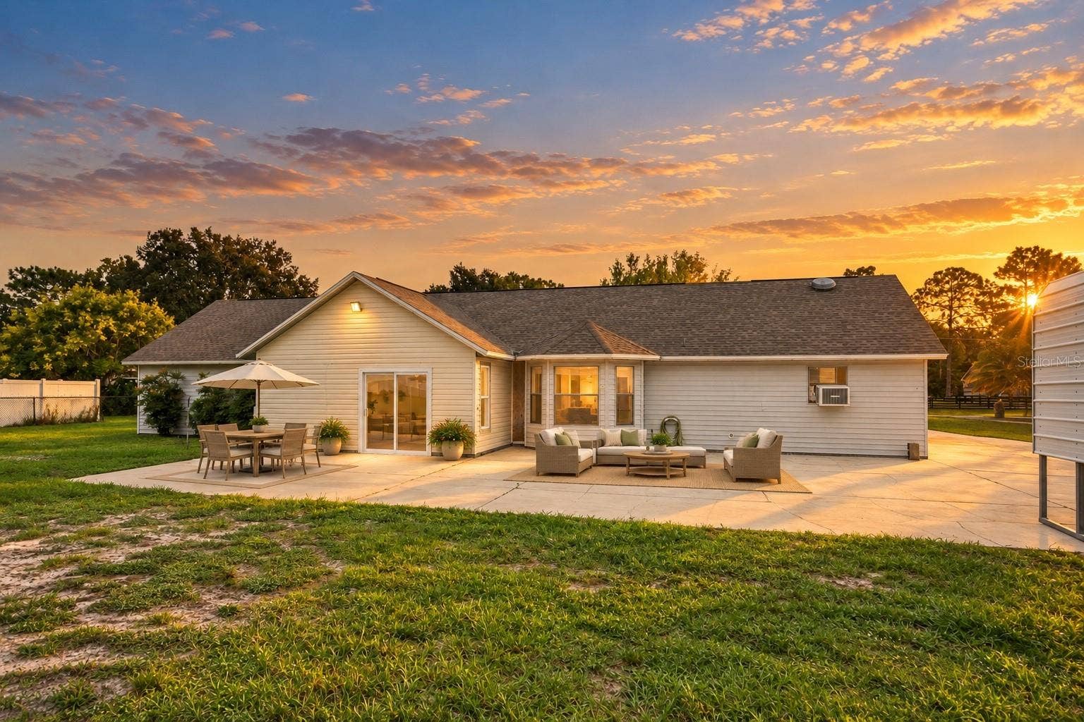 1970 RUNNING HORSE TRAIL, St Cloud, FL 34771