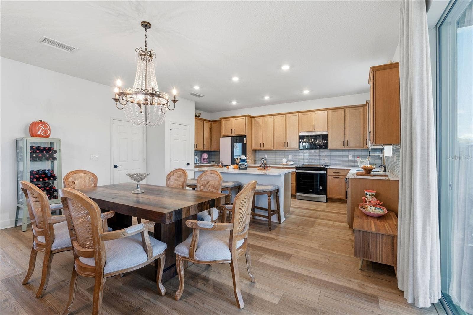 755 OVERPOOL AVENUE, Davenport, FL 33896