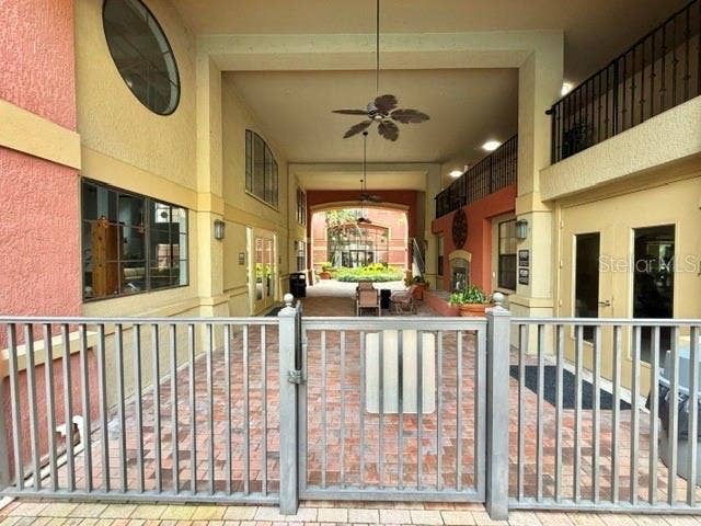 911 N ORANGE AVENUE, #152, Orlando, FL 32801 911 N ORANGE AVENUE, #152, Orlando, FL 32801