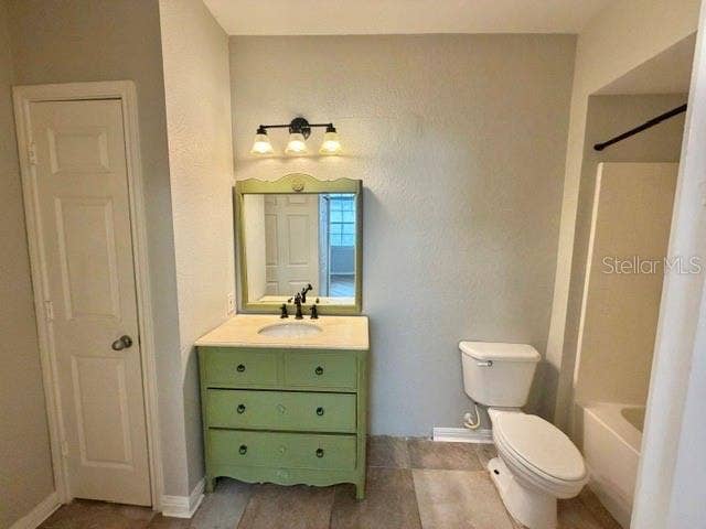 911 N ORANGE AVENUE, #152, Orlando, FL 32801 911 N ORANGE AVENUE, #152, Orlando, FL 32801