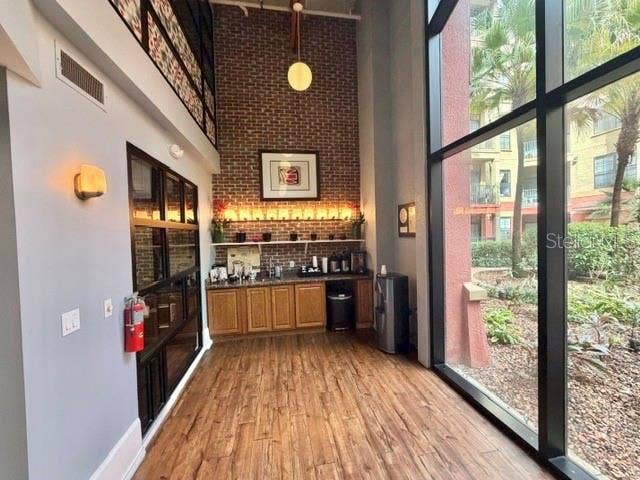 911 N ORANGE AVENUE, #152, Orlando, FL 32801 911 N ORANGE AVENUE, #152, Orlando, FL 32801