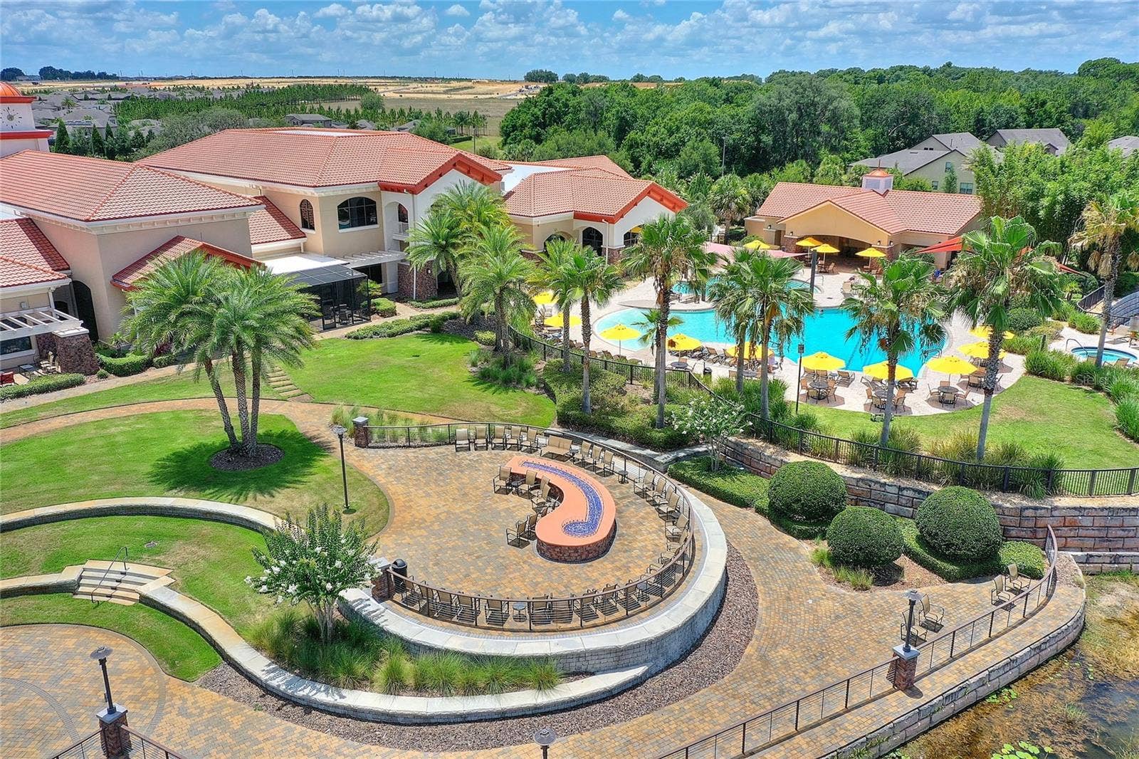 492 PONTEVEDRA RD, Davenport, FL 33896