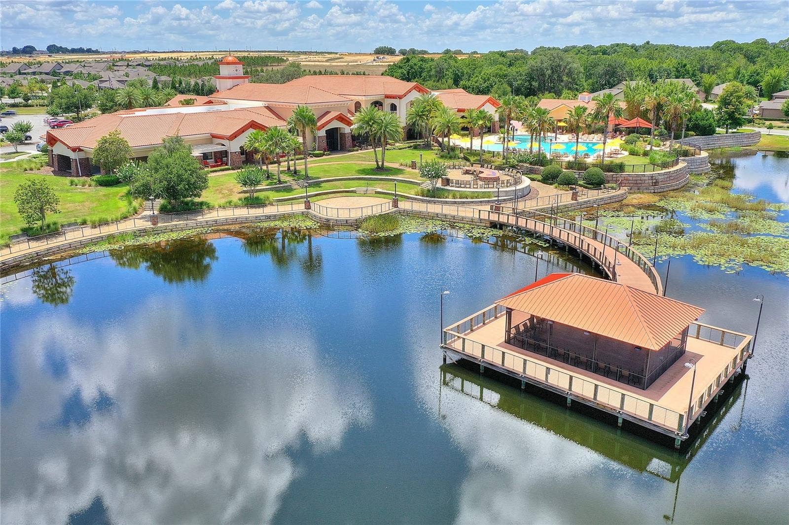 492 PONTEVEDRA RD, Davenport, FL 33896