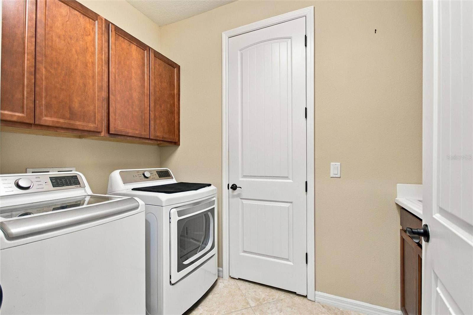 492 PONTEVEDRA RD, Davenport, FL 33896