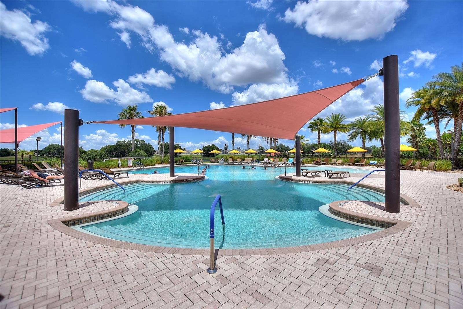 492 PONTEVEDRA RD, Davenport, FL 33896
