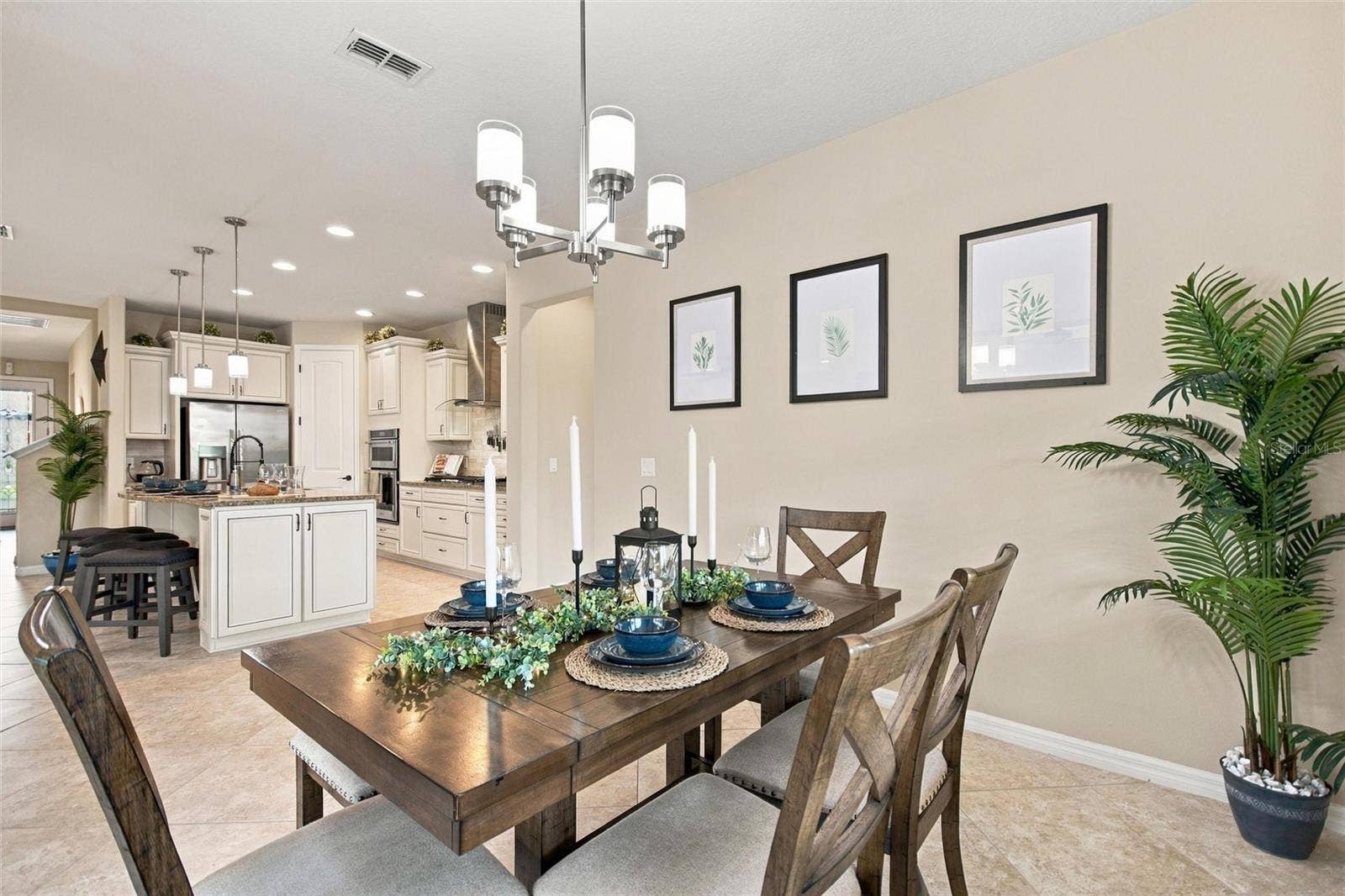 492 PONTEVEDRA RD, Davenport, FL 33896