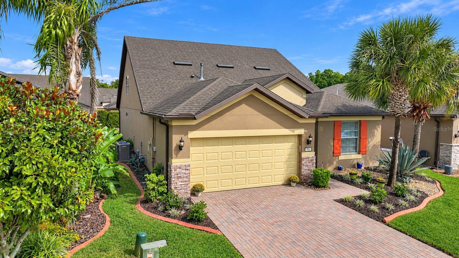 492 PONTEVEDRA RD, Davenport, FL 33896
