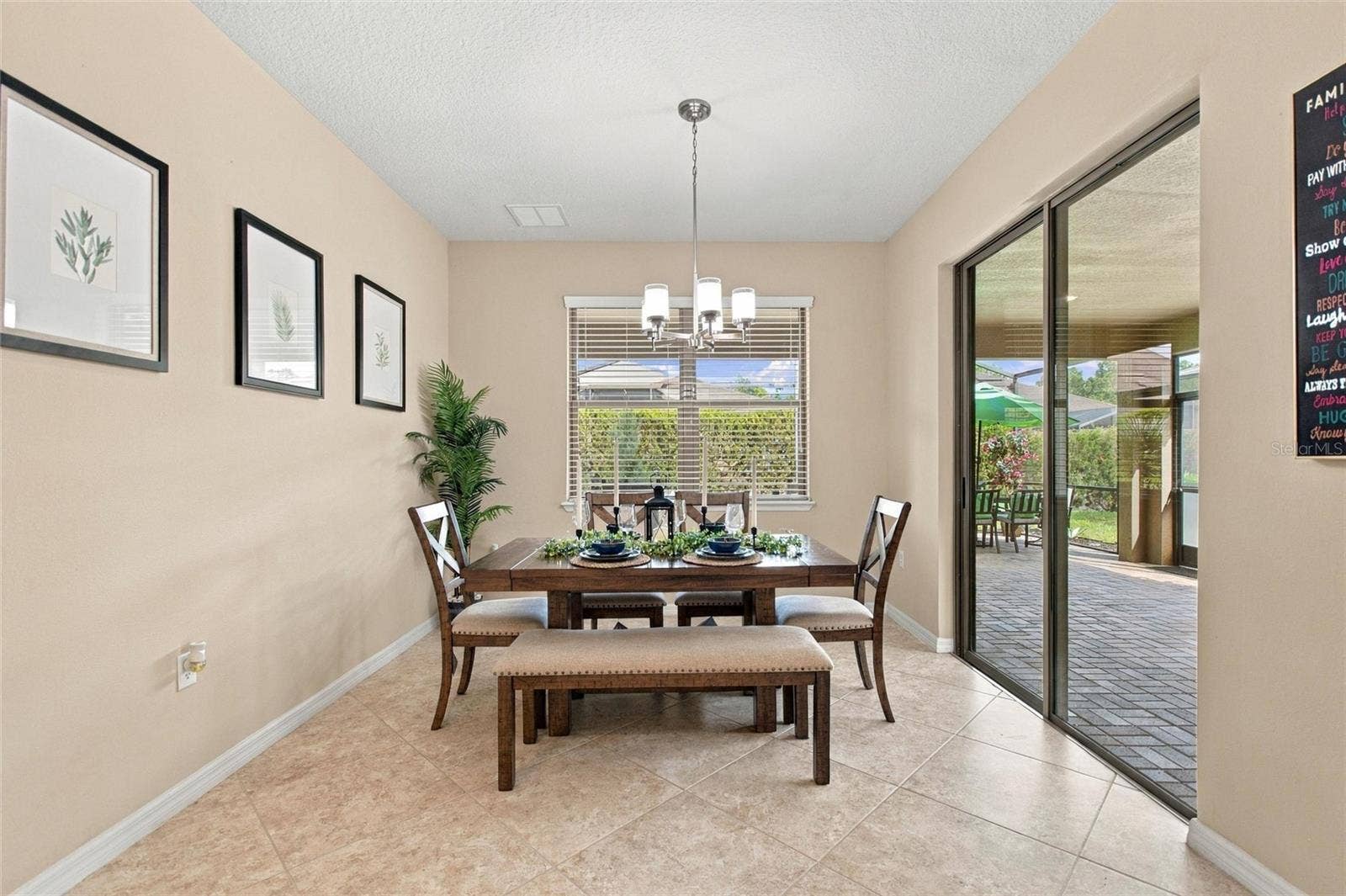 492 PONTEVEDRA RD, Davenport, FL 33896