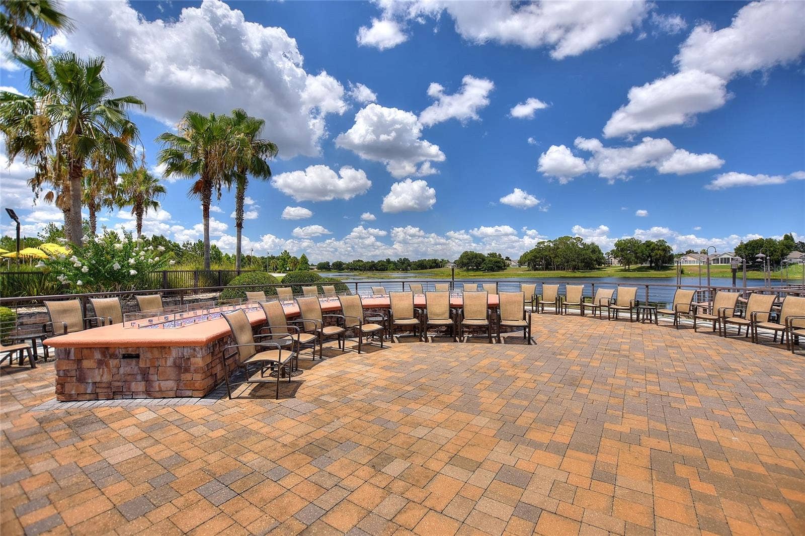 492 PONTEVEDRA RD, Davenport, FL 33896
