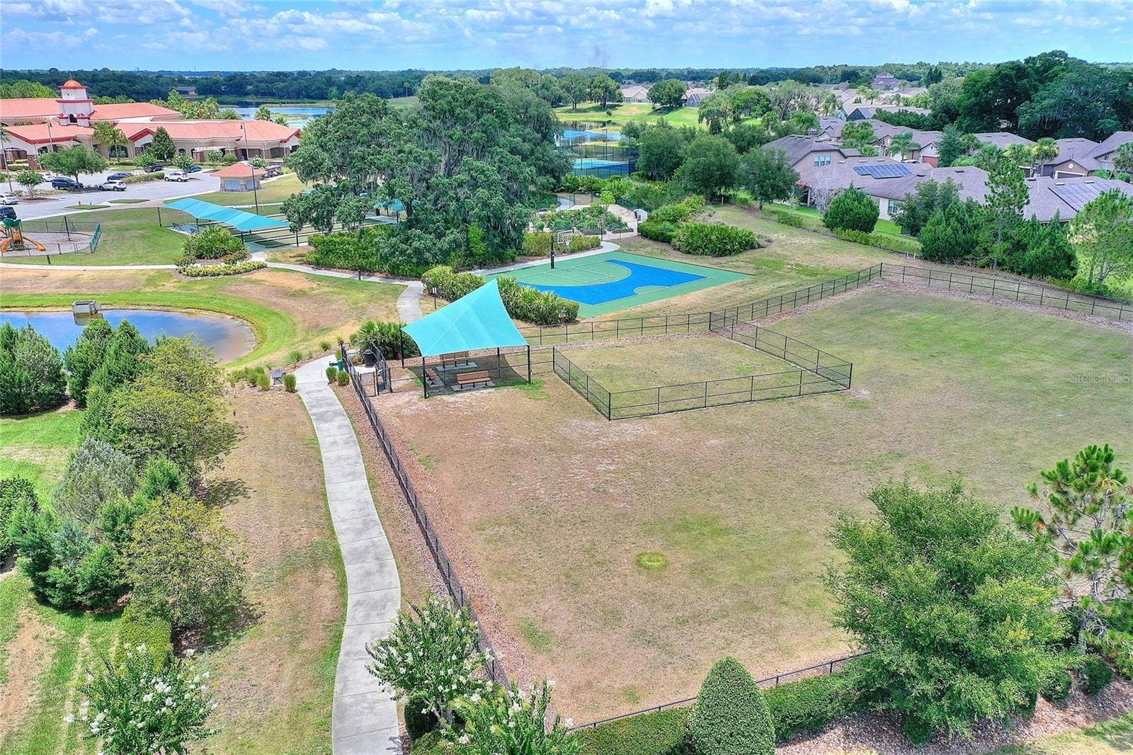 492 PONTEVEDRA RD, Davenport, FL 33896