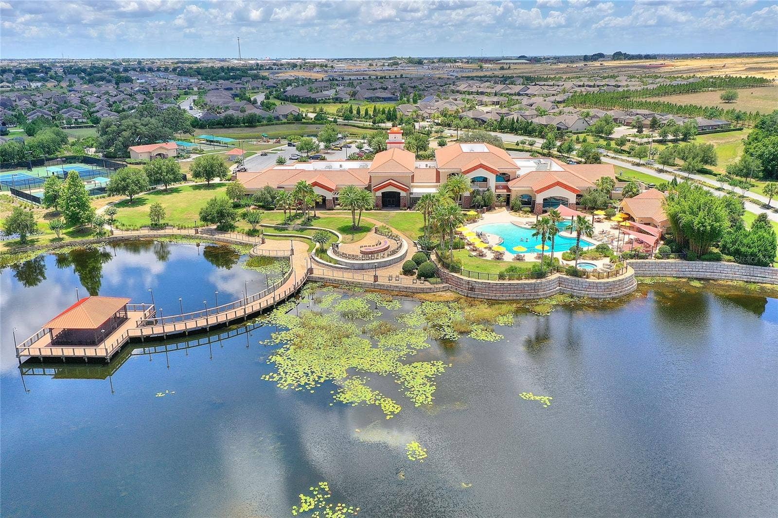 492 PONTEVEDRA RD, Davenport, FL 33896