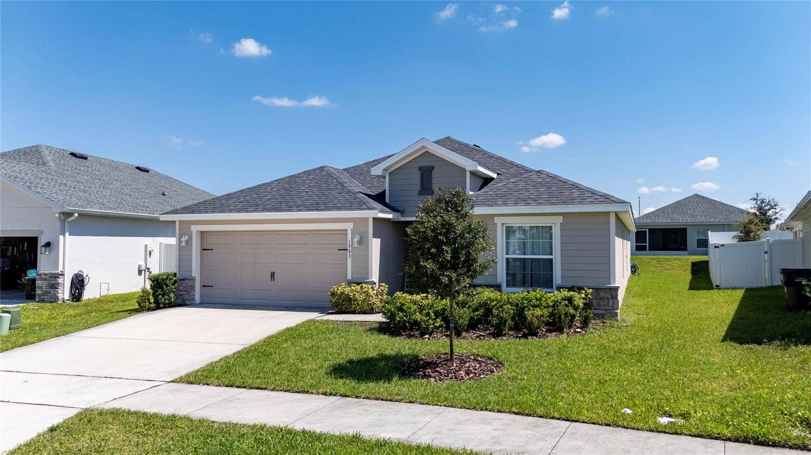1563 EUCALYPTUS WAY, Davenport, FL 33837