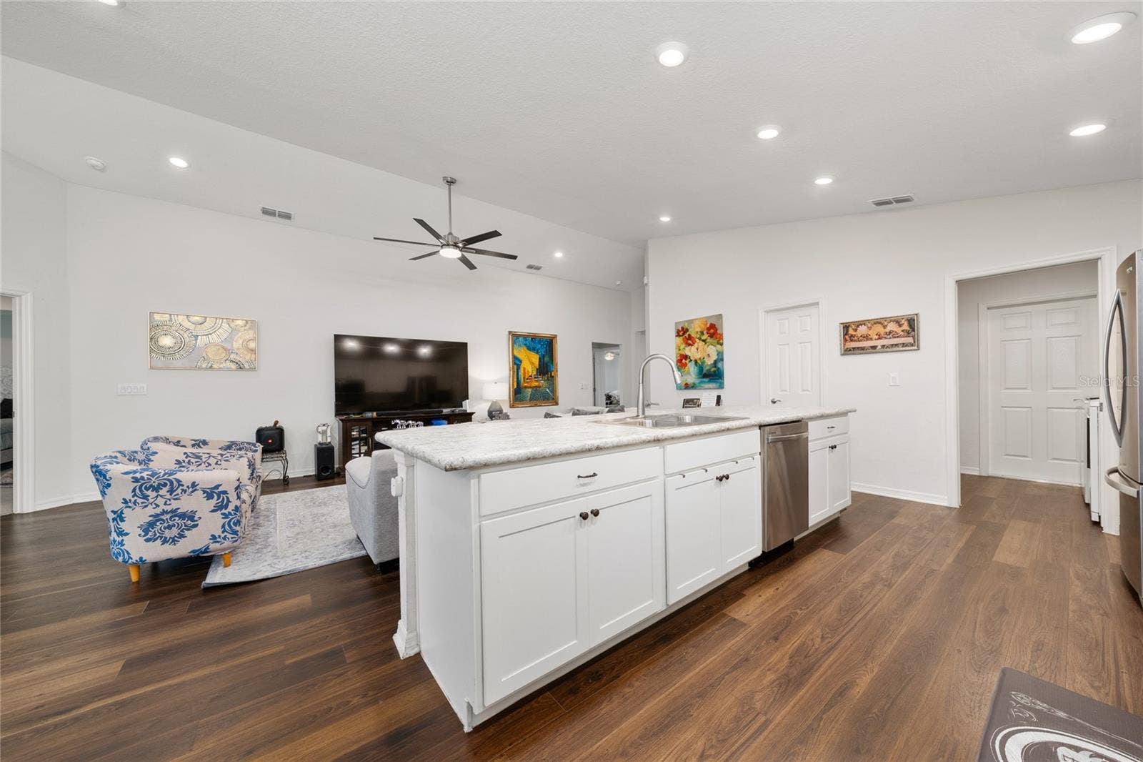 1563 EUCALYPTUS WAY, Davenport, FL 33837