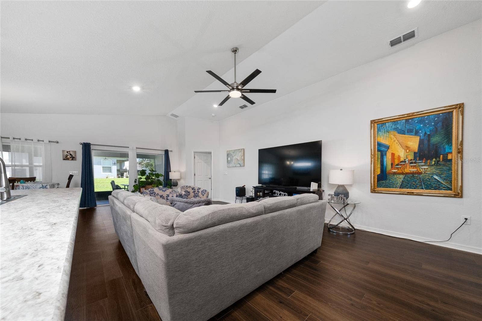 1563 EUCALYPTUS WAY, Davenport, FL 33837