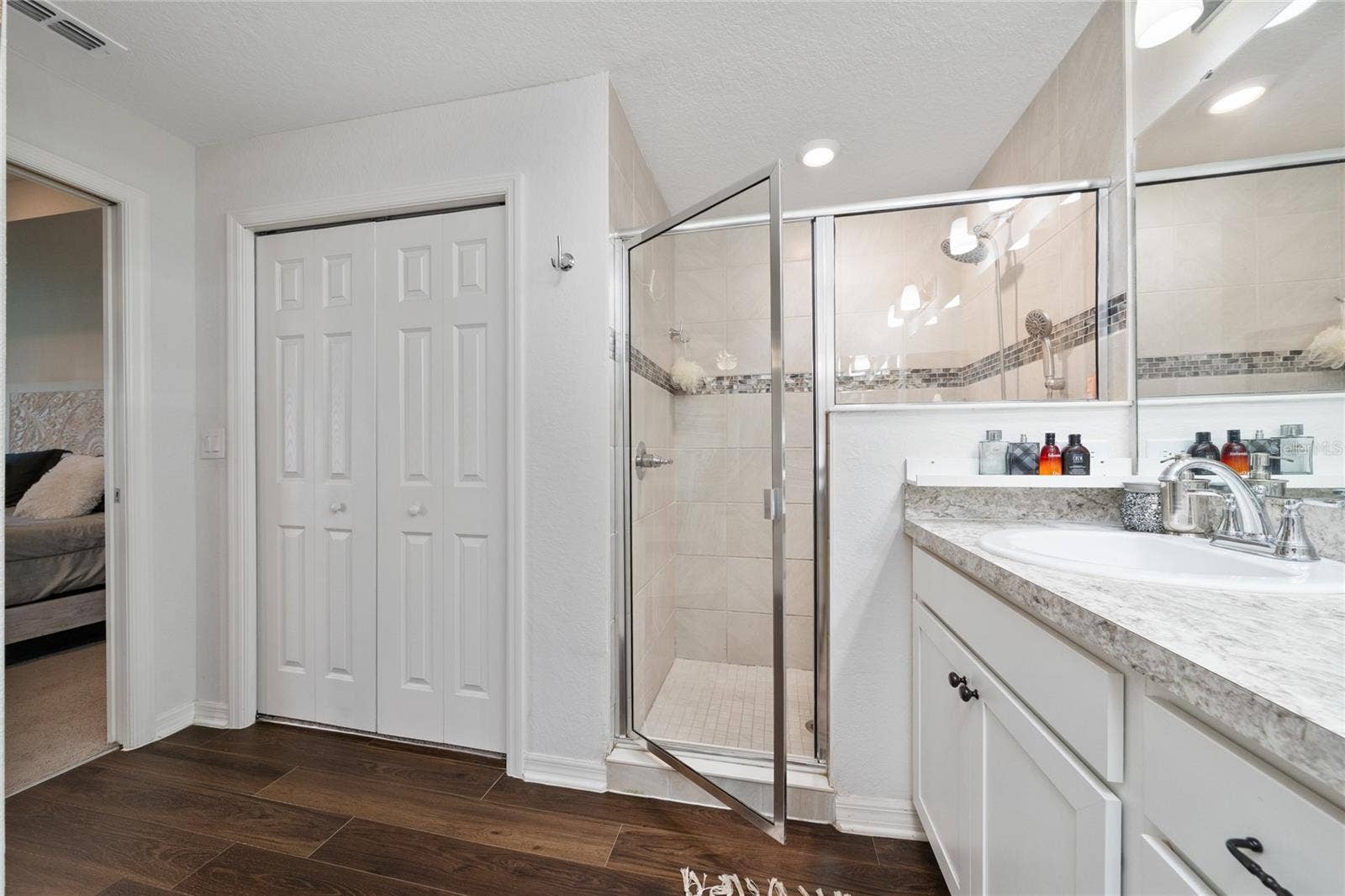 1563 EUCALYPTUS WAY, Davenport, FL 33837