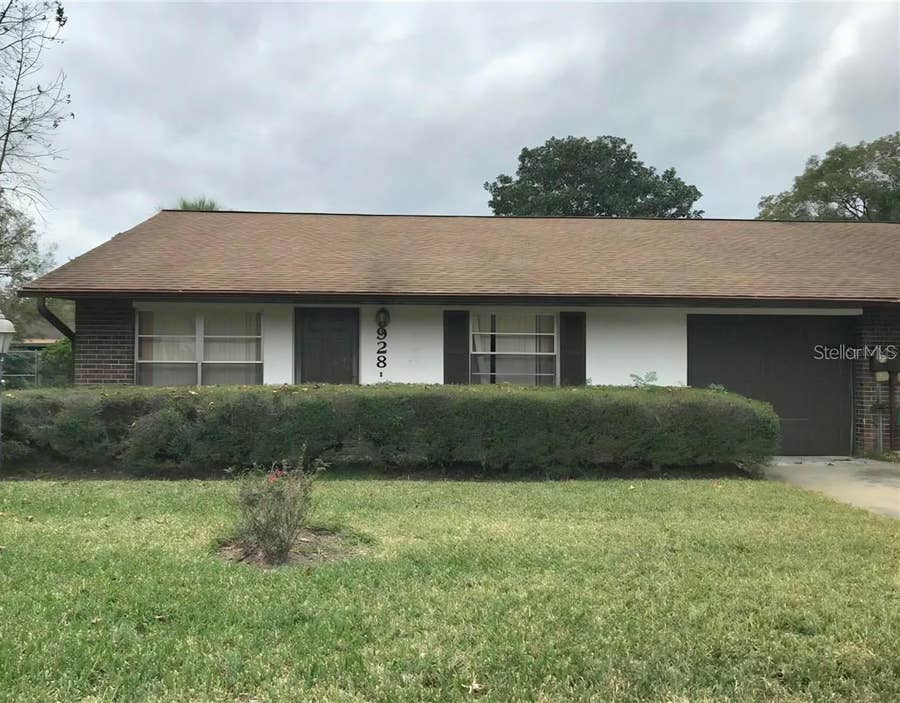 Property photo for 928 NEW BEDFORD DRIVE, Deland, FL