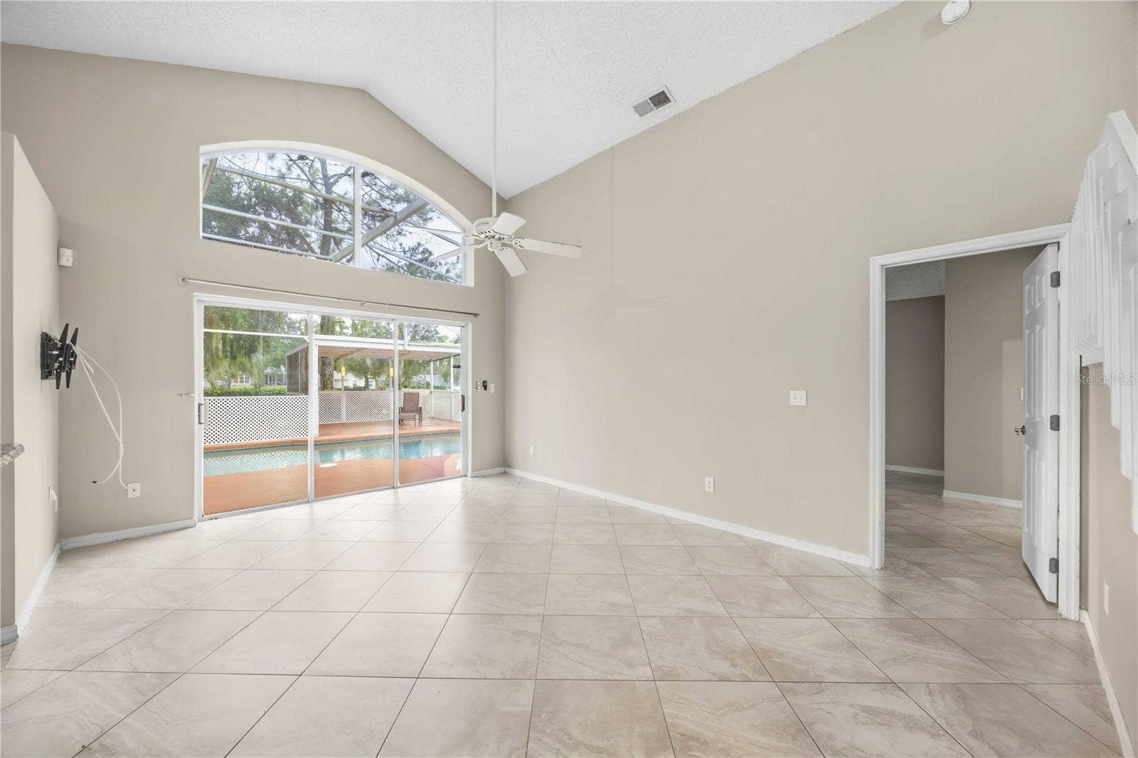 2211 MALLORY CIRCLE, Haines City, FL 33844 2211 MALLORY CIRCLE, Haines City, FL 33844