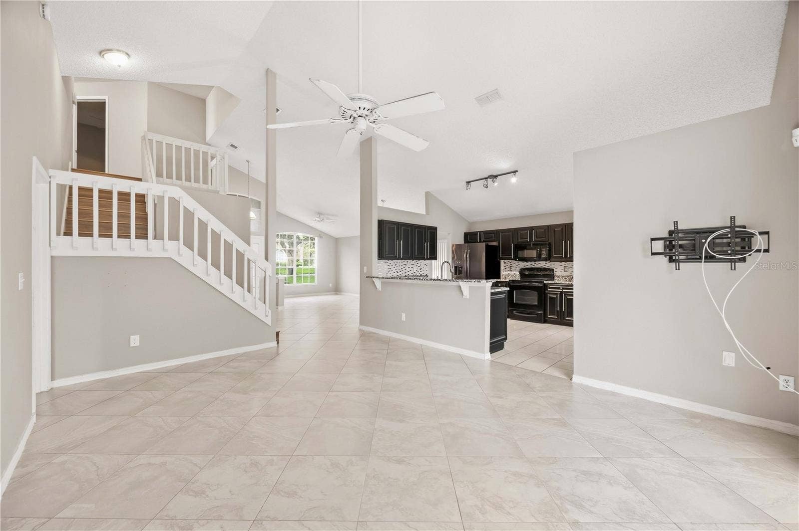 2211 MALLORY CIRCLE, Haines City, FL 33844 2211 MALLORY CIRCLE, Haines City, FL 33844