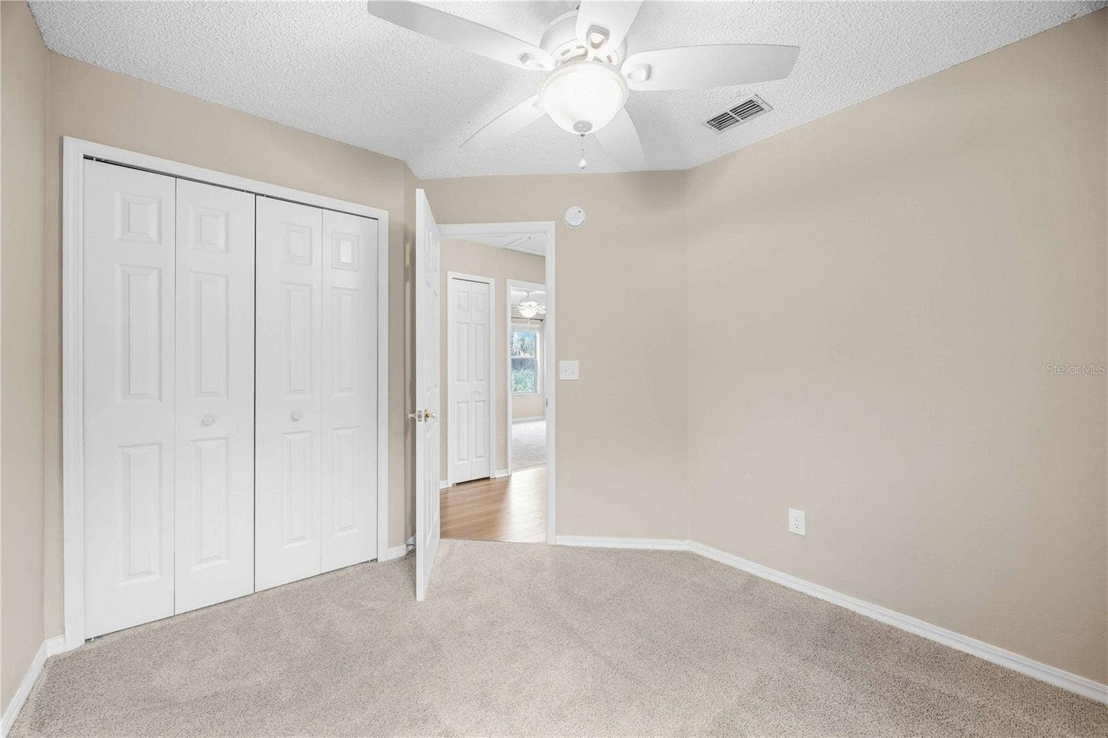 2211 MALLORY CIRCLE, Haines City, FL 33844 2211 MALLORY CIRCLE, Haines City, FL 33844